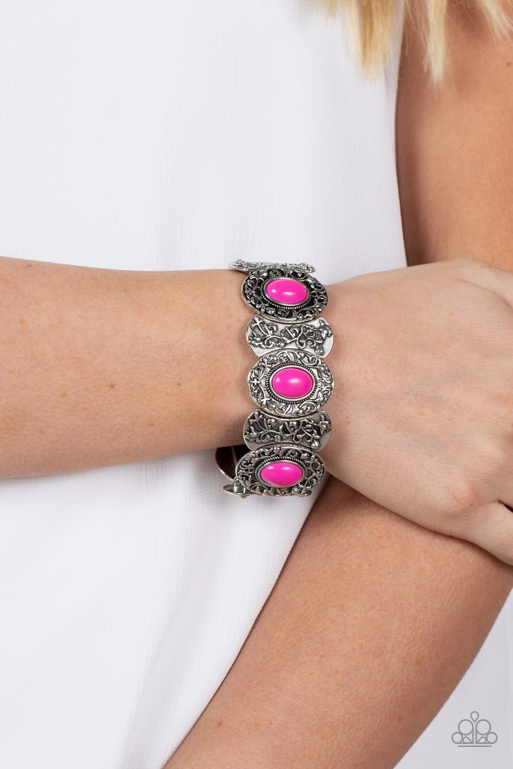 Paparazzi Bracelet ~ Versailles Vineyard - Pink