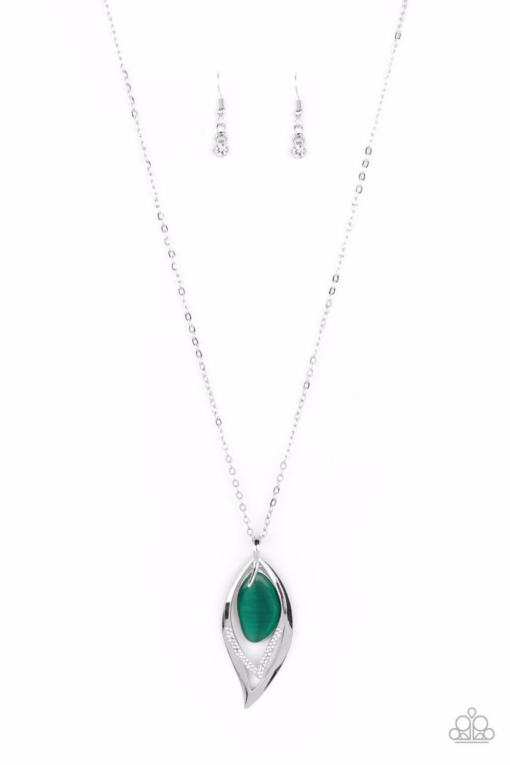 Paparazzi Necklace ~ Magical Meadow - Green
