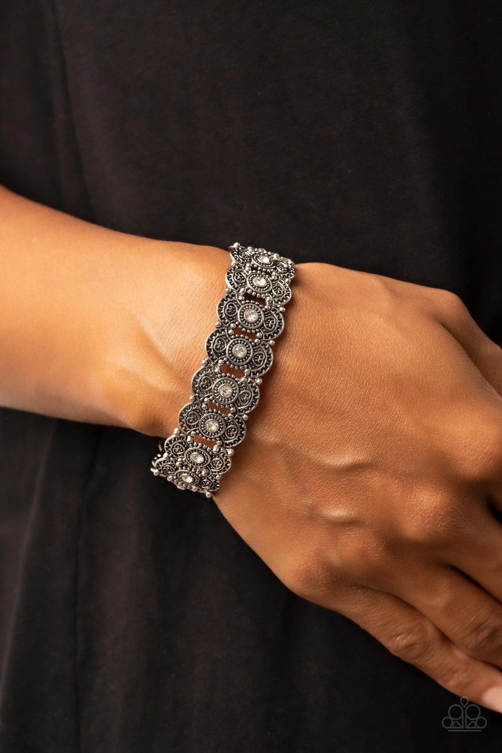 Paparazzi Bracelet ~ Rapturous Romance - White