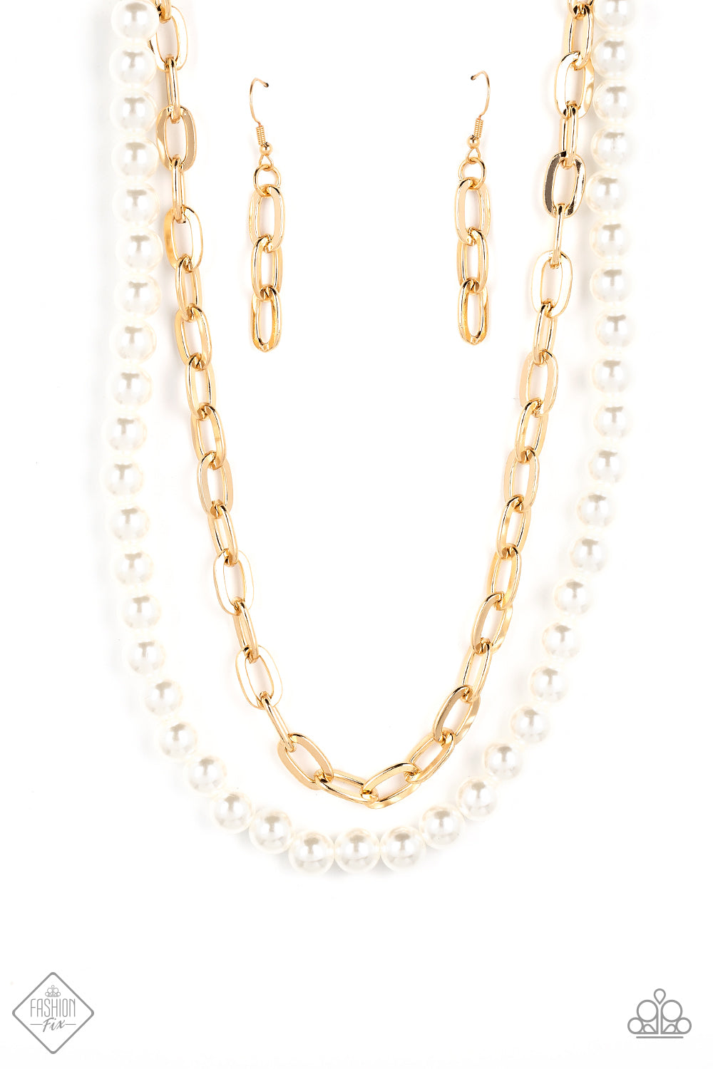 Paparazzi Necklace ~ Suburban Yacht Club - Gold