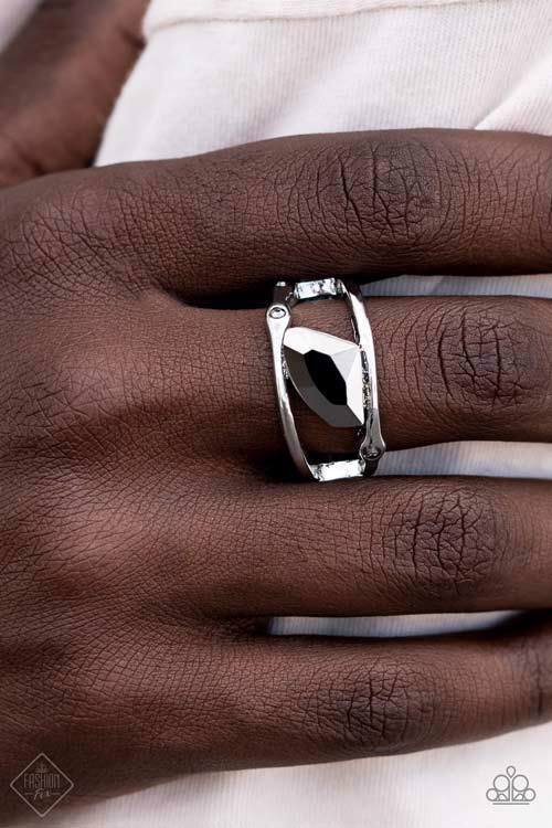Paparazzi ~ Magnificent Musings - Complete Trend Blend- Black