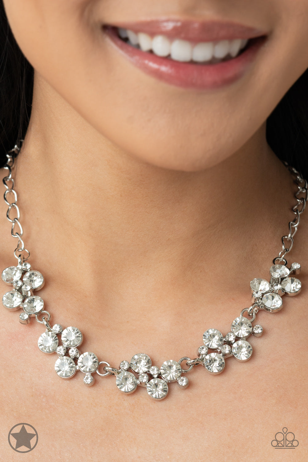 Paparazzi Necklace ♥ Hollywood Hills ♥ -Silver