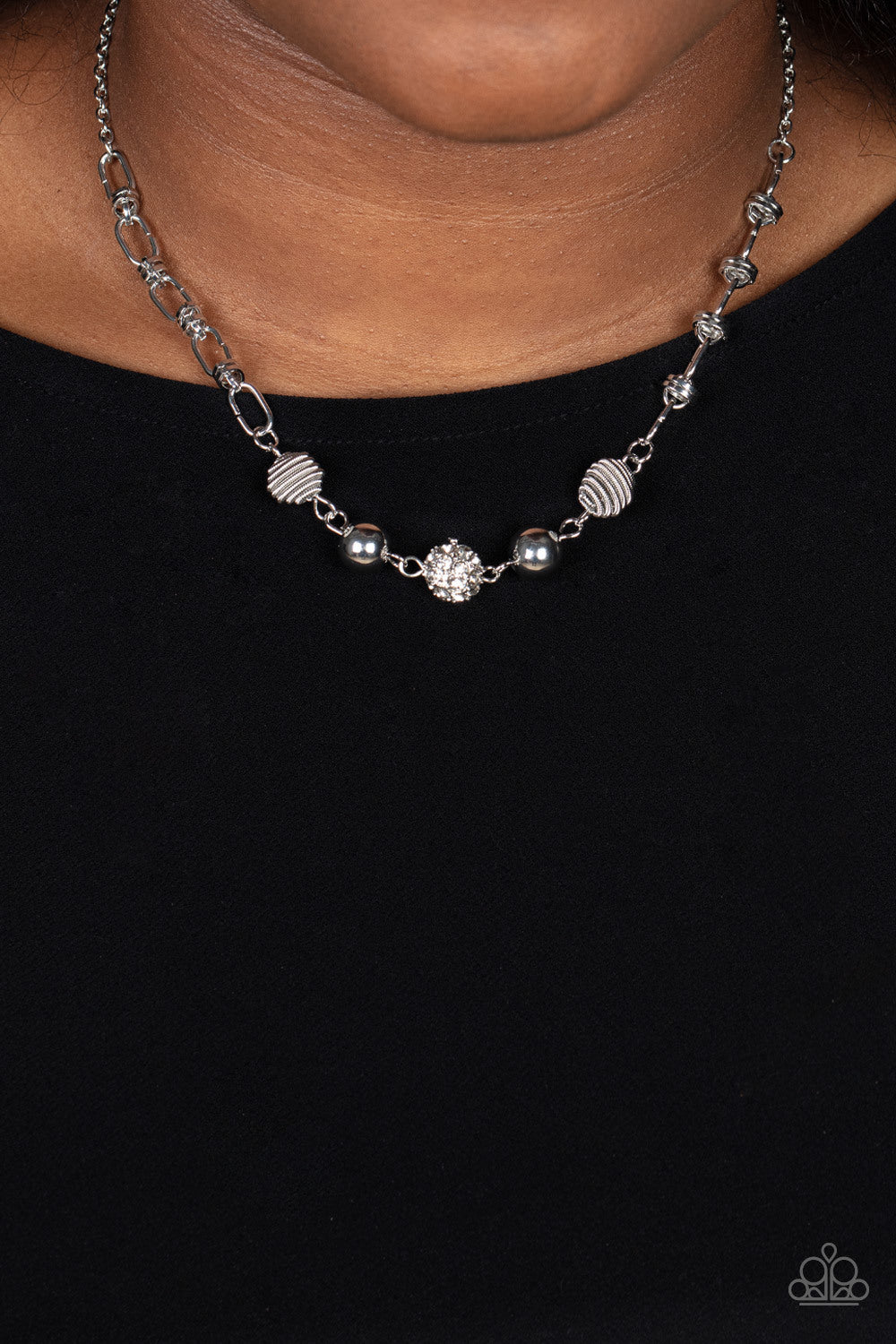 Paparazzi Necklace ~ Taunting Twinkle - White