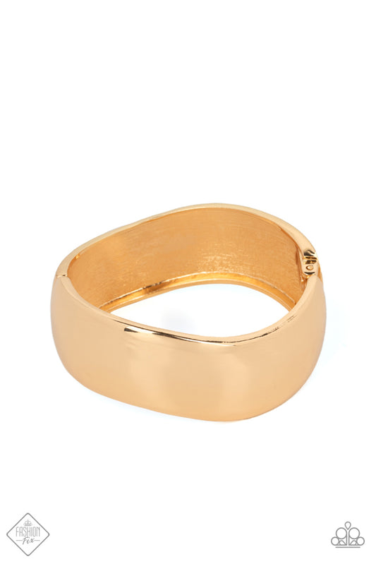 Paparazzi Bracelet ~ Urban Anchor - Gold