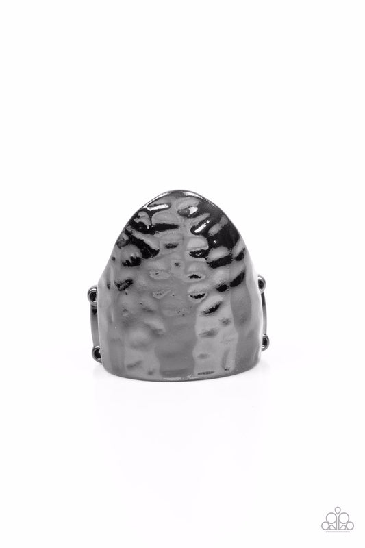 Paparazzi Ring ~ Basic Instincts - Black